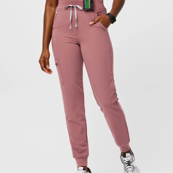 THE HIGH WAISTED JOGGER SET - Picture 11 of 12